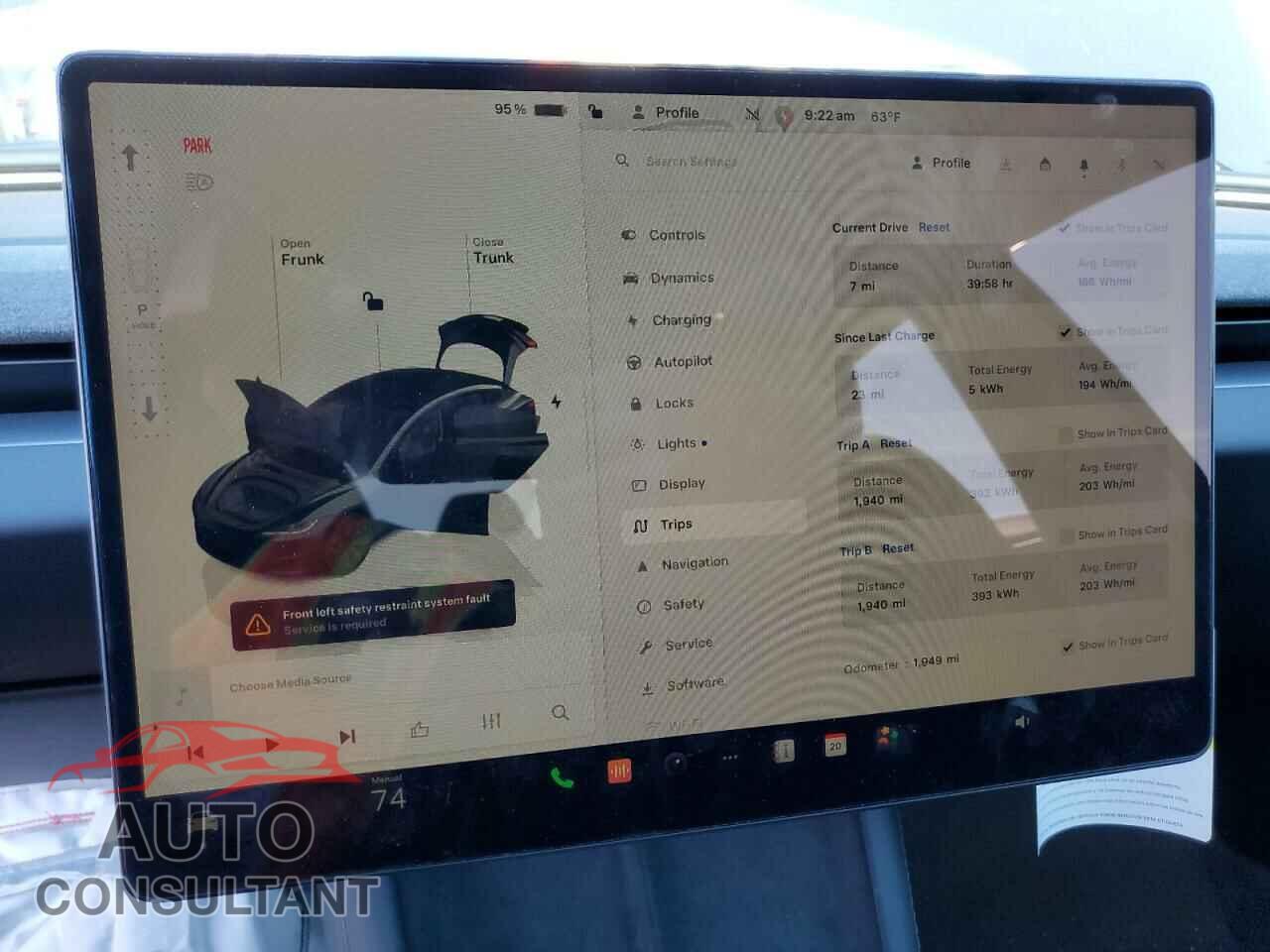 TESLA MODEL 3 2024 - 5YJ3E1EA3RF746382