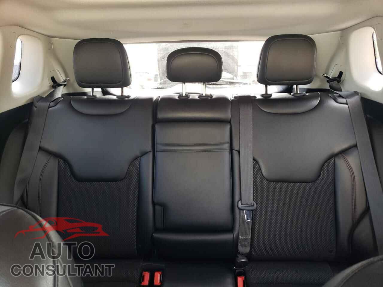 JEEP COMPASS 2017 - 3C4NJDDB8HT646763