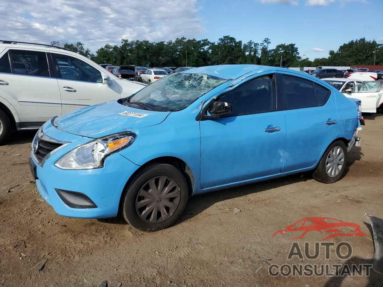 NISSAN VERSA 2018 - 3N1CN7AP2JL840940