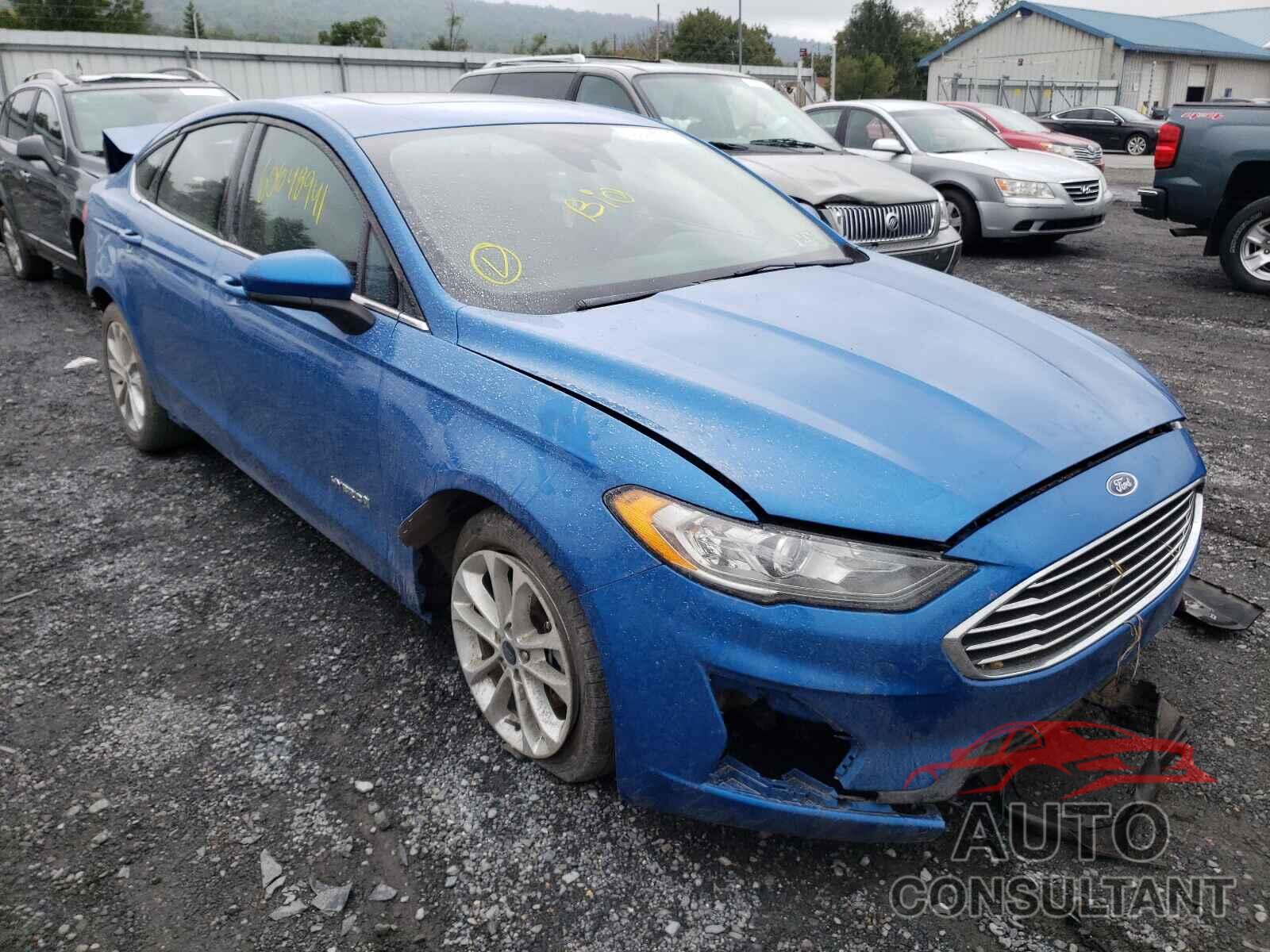FORD FUSION 2019 - 3FA6P0LU2KR185732