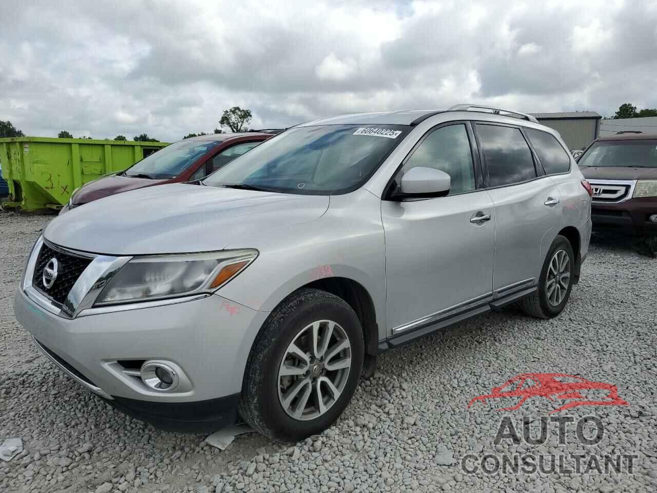 NISSAN PATHFINDER 2013 - 5N1AR2MN2DC647351
