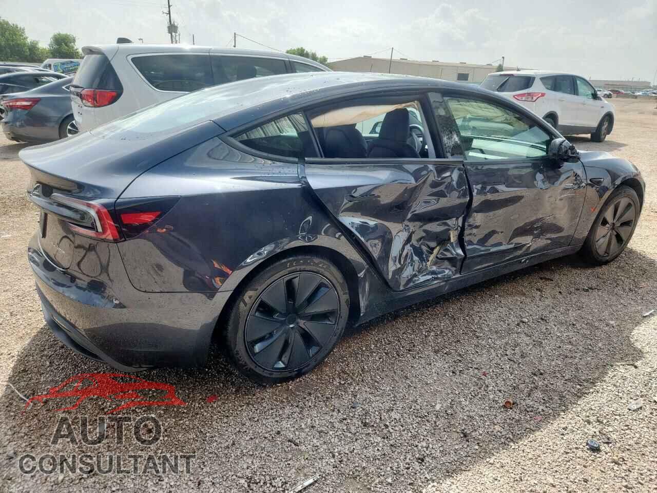 TESLA MODEL 3 2024 - 5YJ3E1EB9RF745472