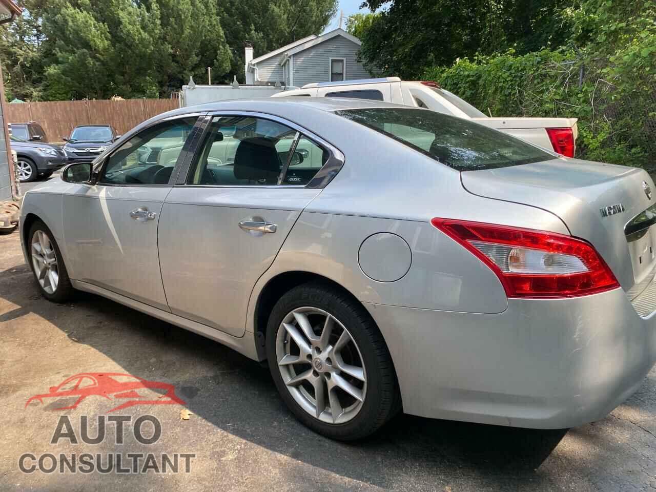 NISSAN MAXIMA 2011 - 1N4AA5AP1BC868767