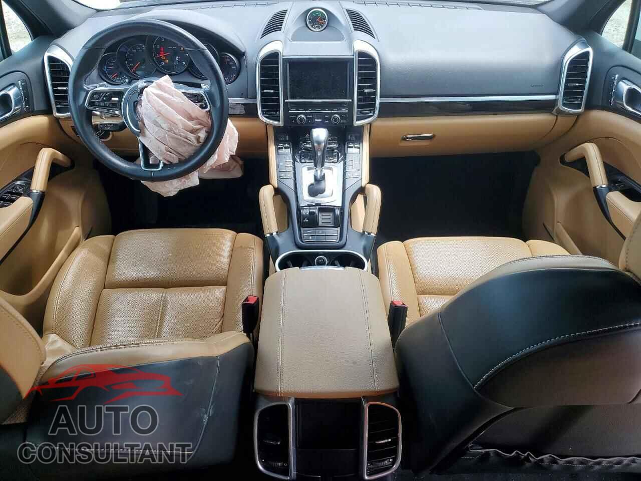 PORSCHE CAYENNE 2016 - WP1AA2A27GLA05264
