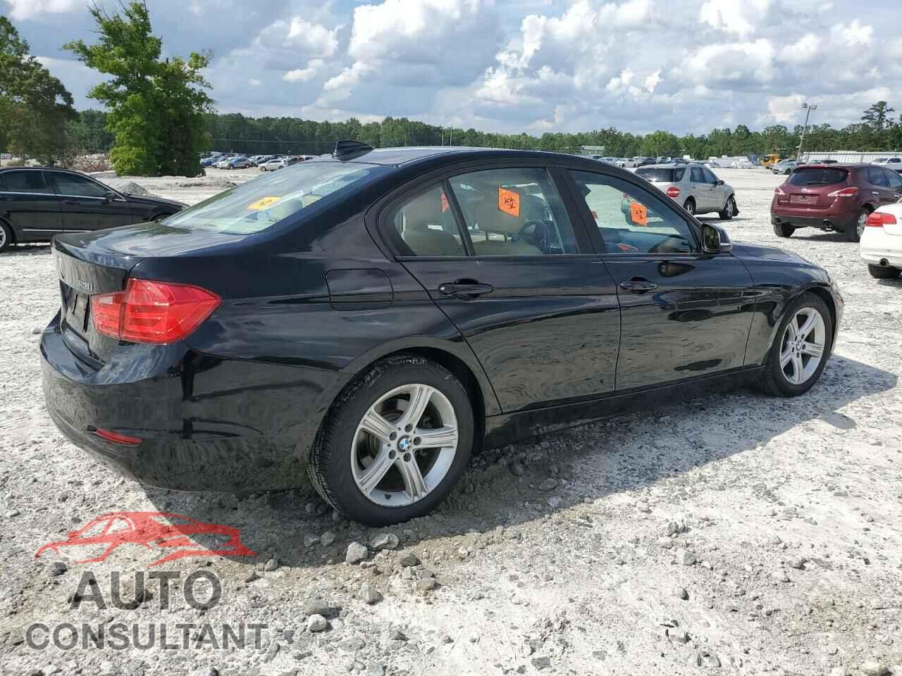 BMW 3 SERIES 2013 - WBA3C1C50DK104593