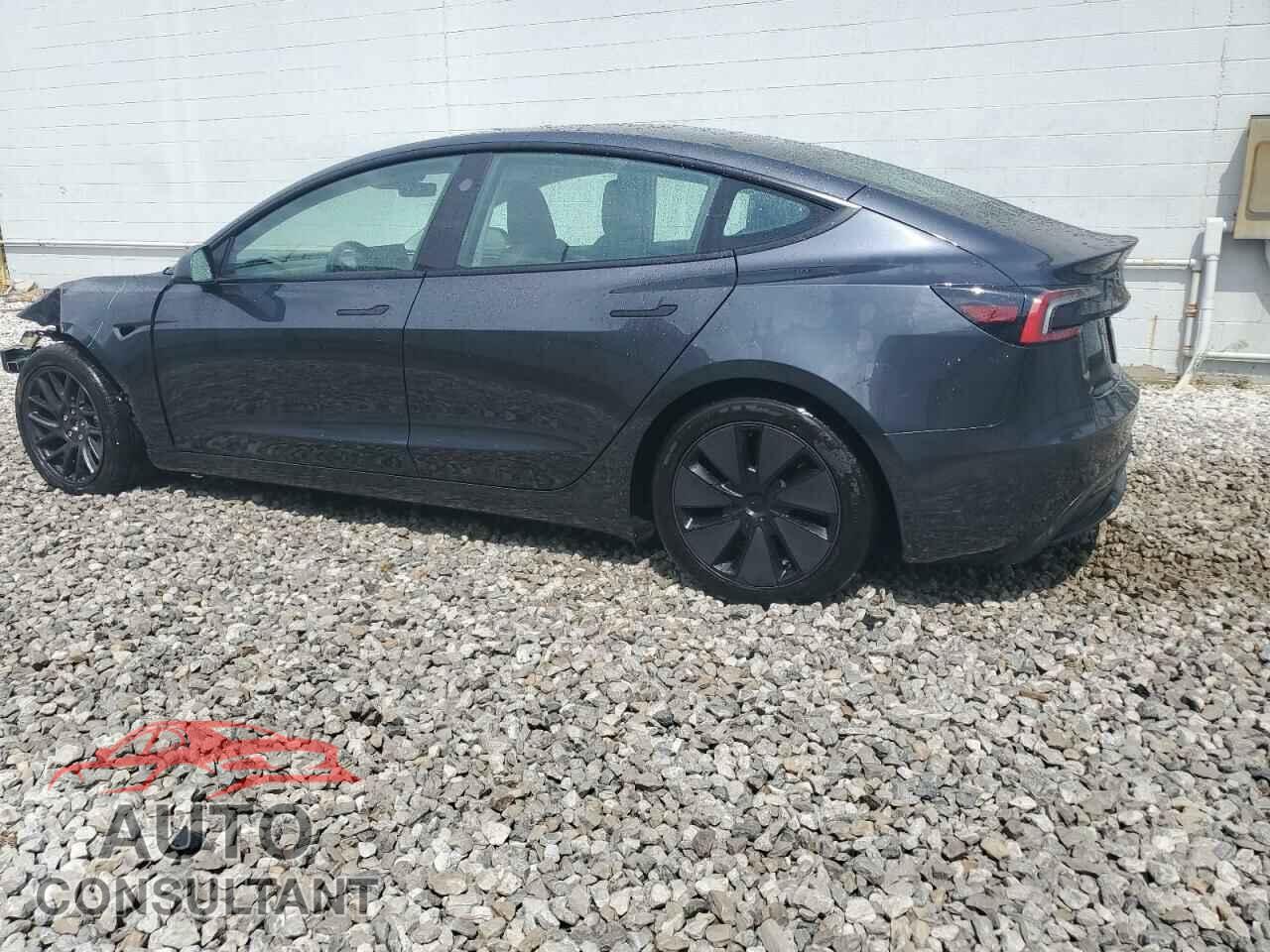 TESLA MODEL 3 2024 - 5YJ3E1EB5RF753679