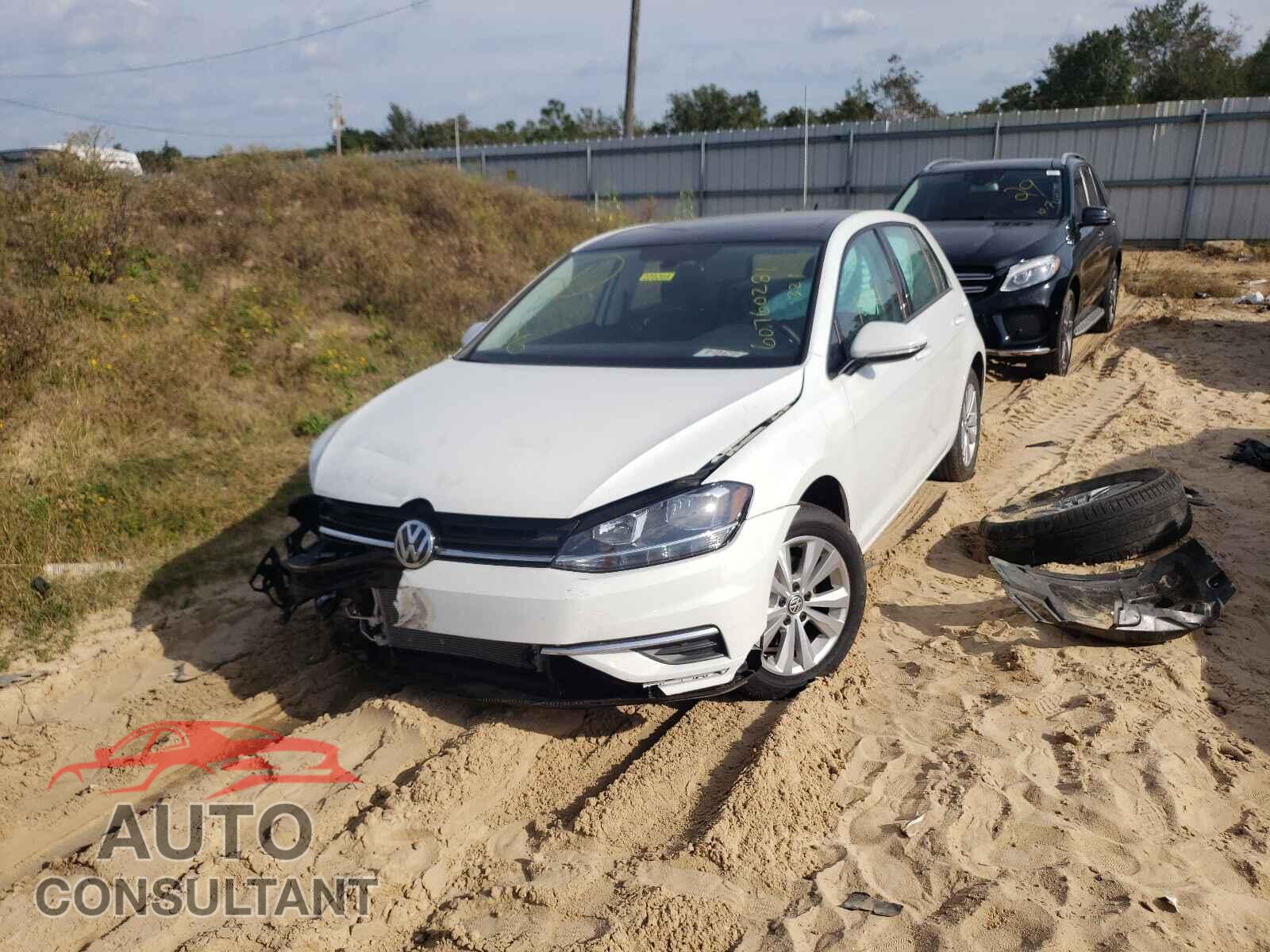 VOLKSWAGEN GOLF 2020 - 3VWG57AU1LM011663