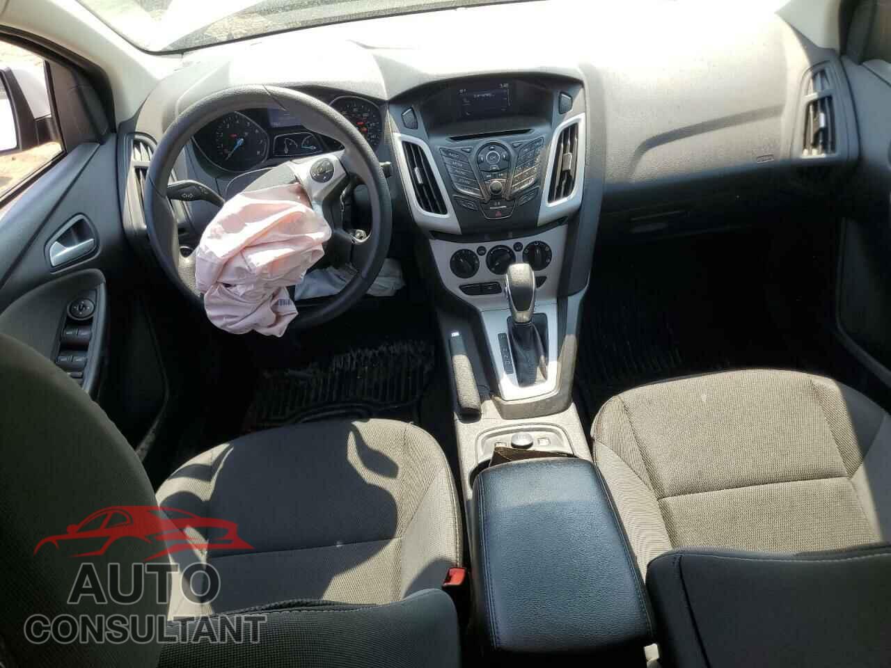 FORD FOCUS 2014 - 1FADP3F25EL419075