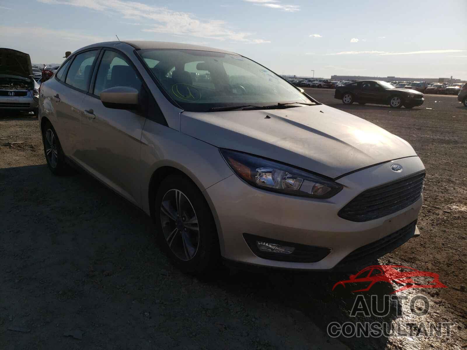 FORD FOCUS 2018 - 1FADP3FE8JL228626