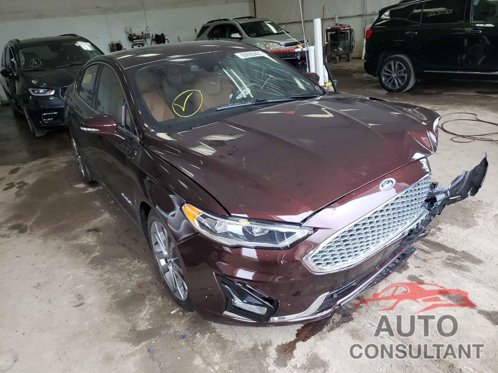 FORD FUSION 2019 - 3FA6P0RU1KR197734