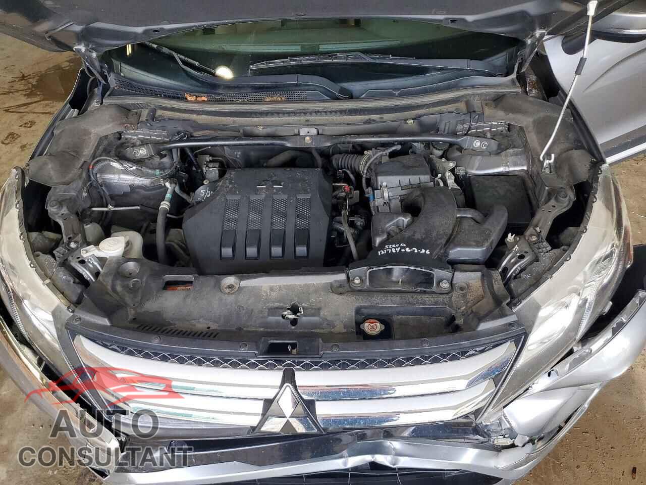 MITSUBISHI ECLIPSE 2018 - JA4AT5AA5JZ040355