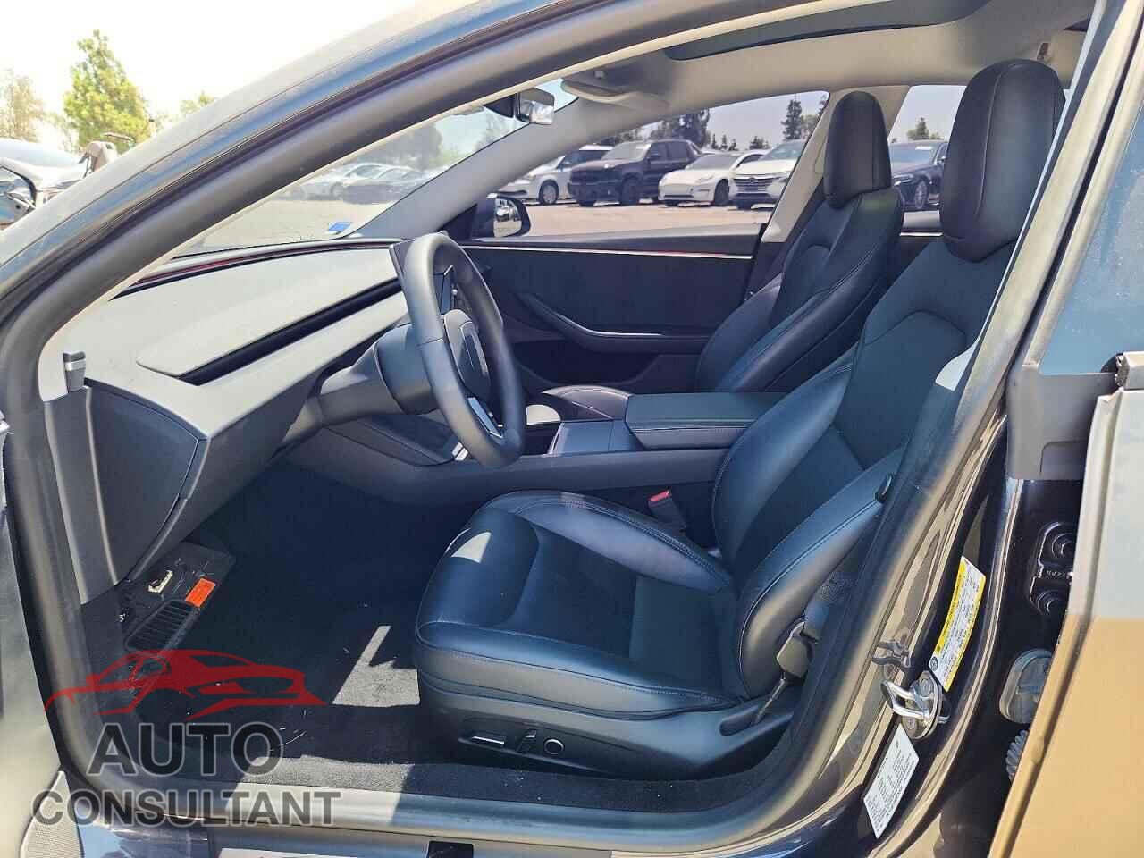 TESLA MODEL 3 2024 - 5YJ3E1EB0RF792809