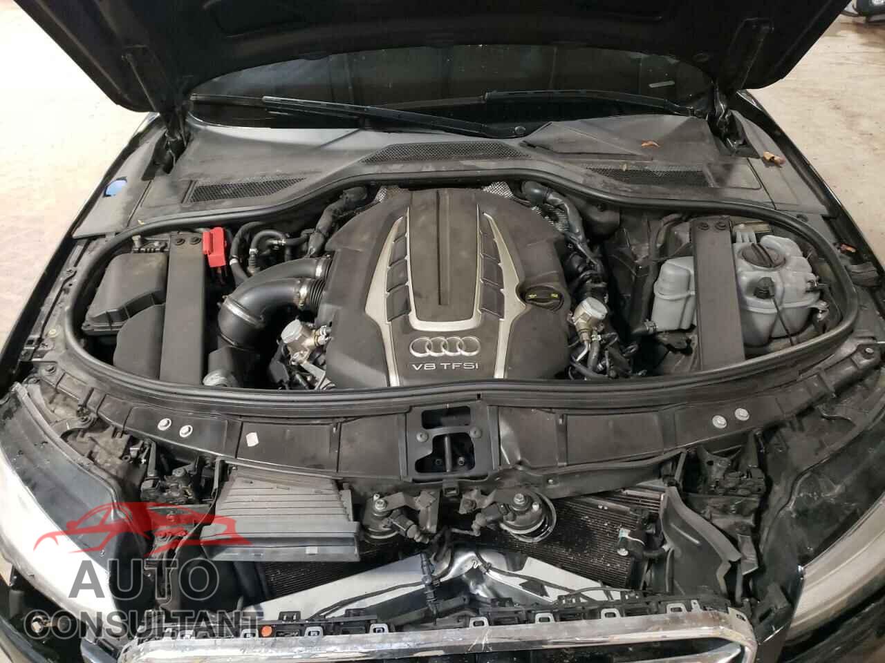 AUDI A8 2017 - WAU43AFD4HN020501