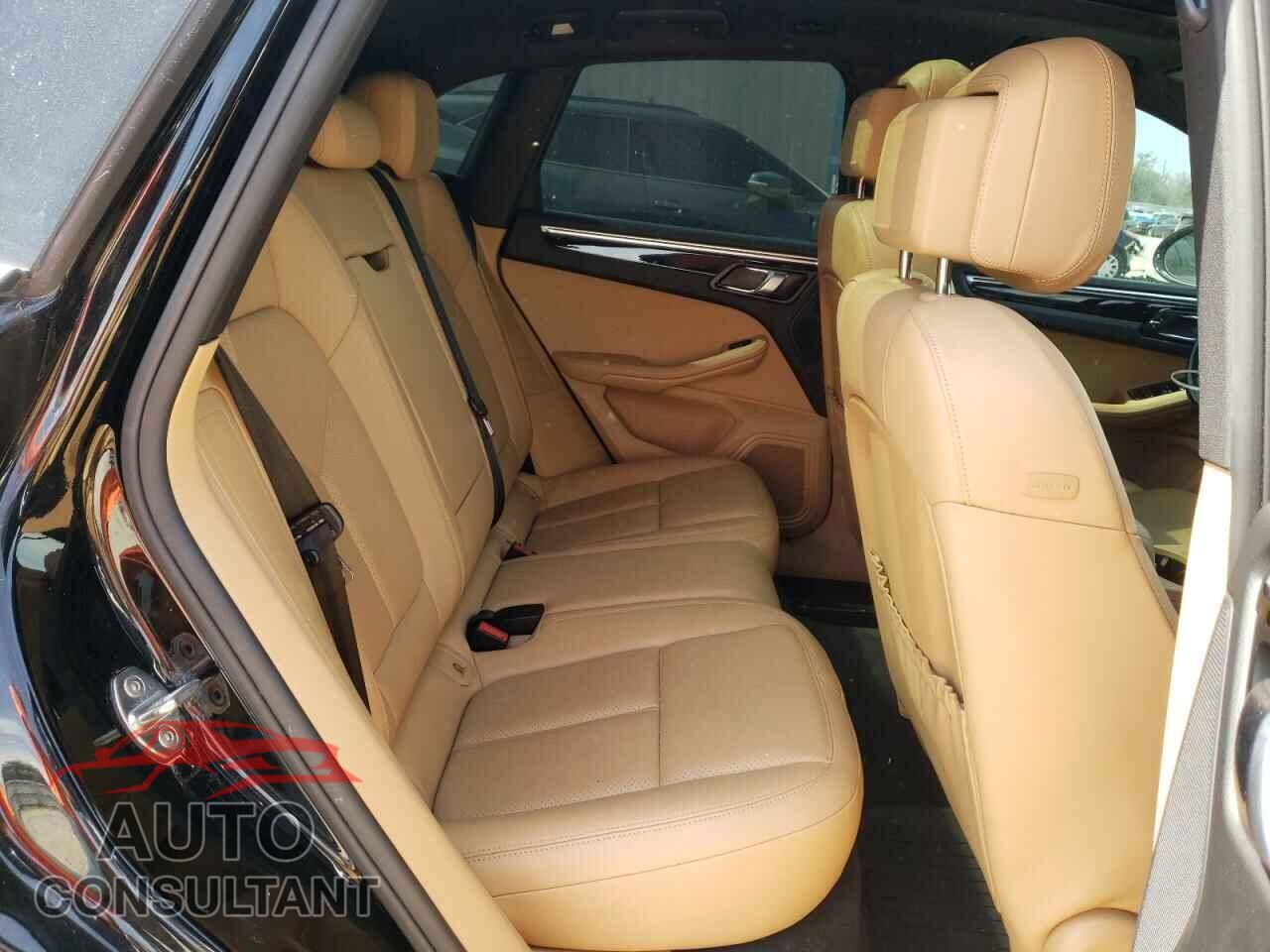 PORSCHE MACAN 2018 - WP1AA2A54JLB11849