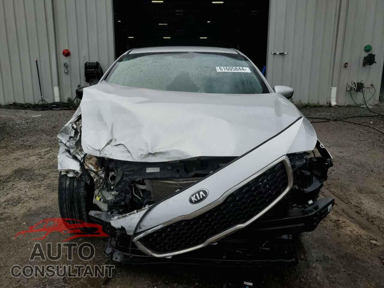 KIA FORTE 2017 - 3KPFL4A73HE006320