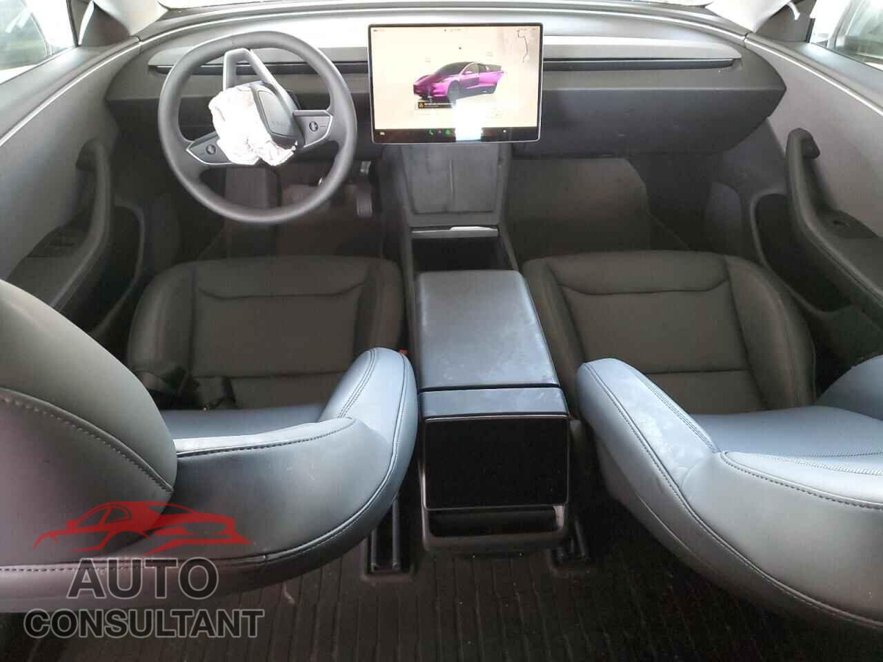 TESLA MODEL 3 2024 - 5YJ3E1EA1RF739611
