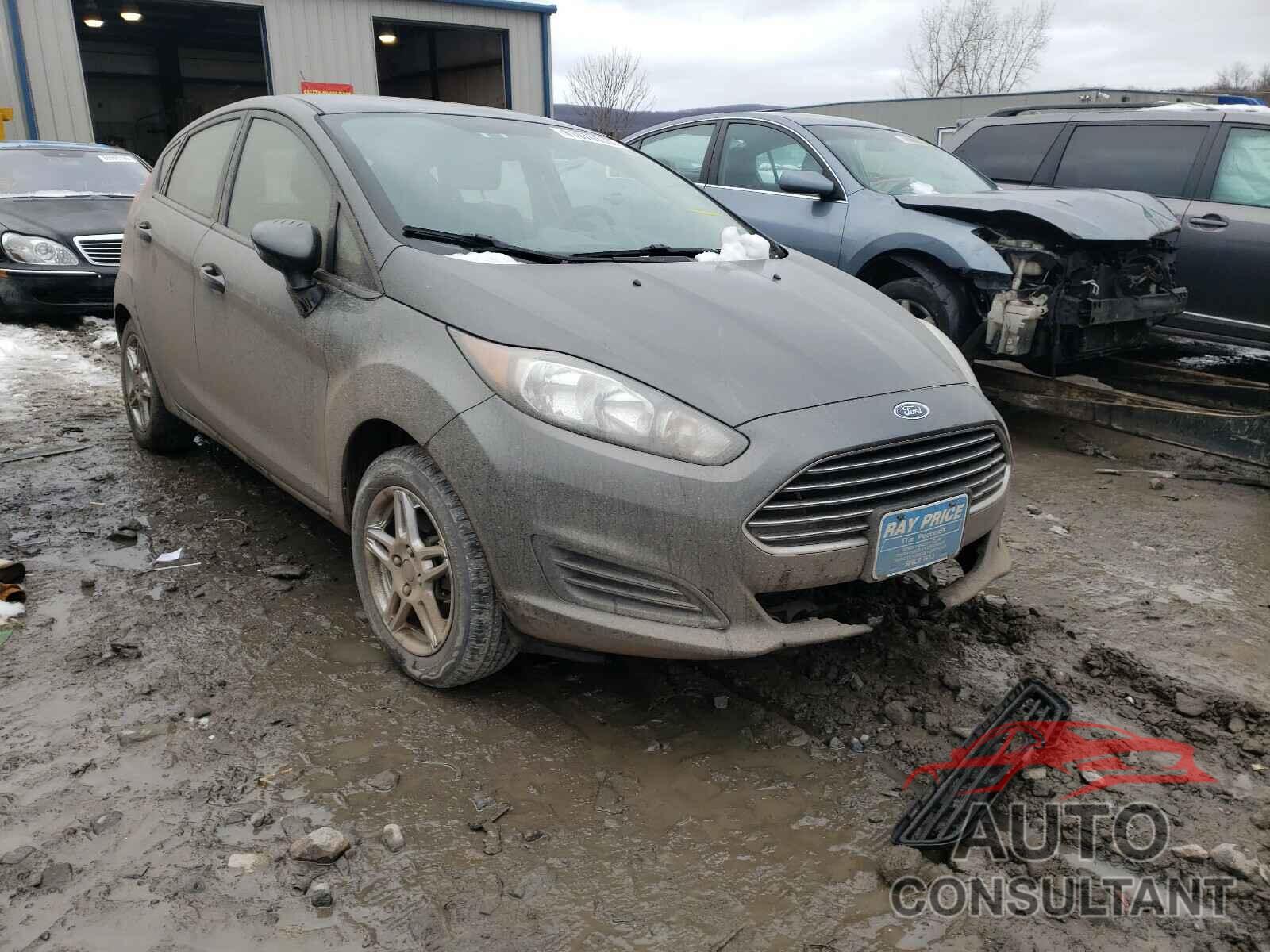 FORD FIESTA 2018 - 3FADP4EJ5JM105739