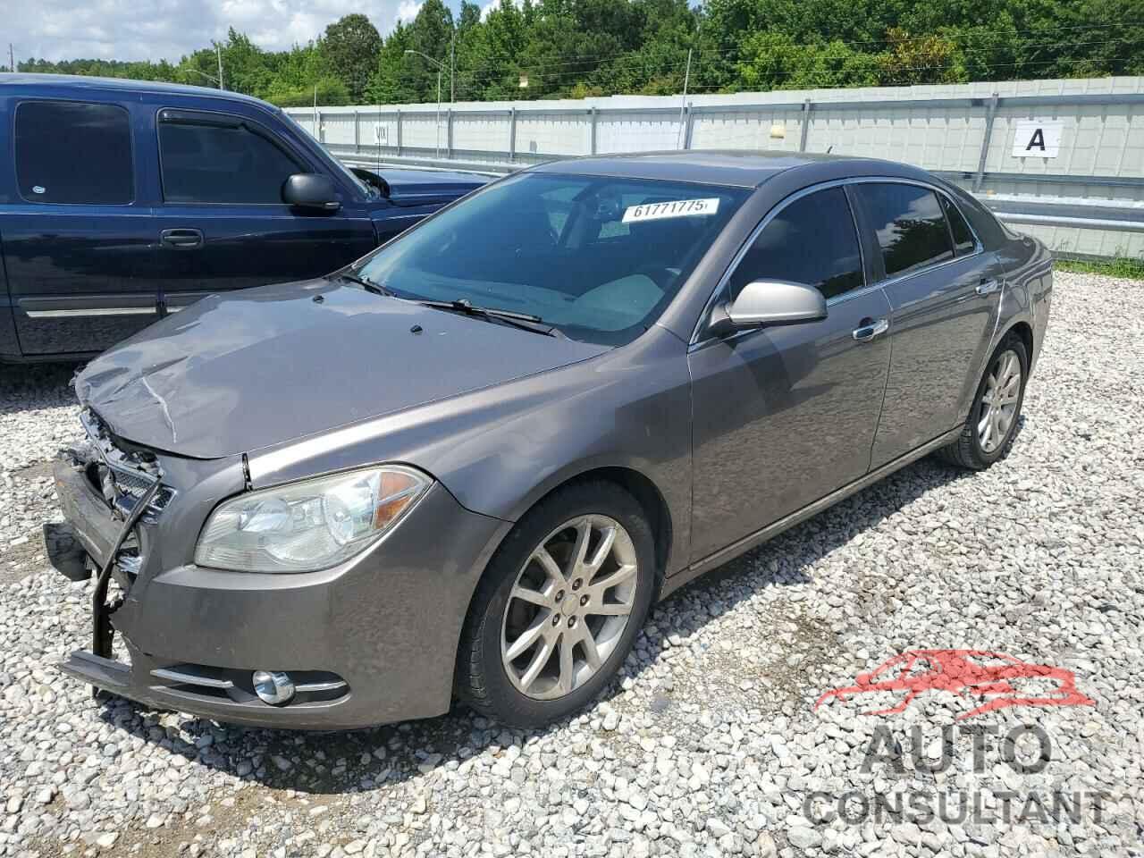CHEVROLET MALIBU 2010 - 1G1ZE5E08AF323802
