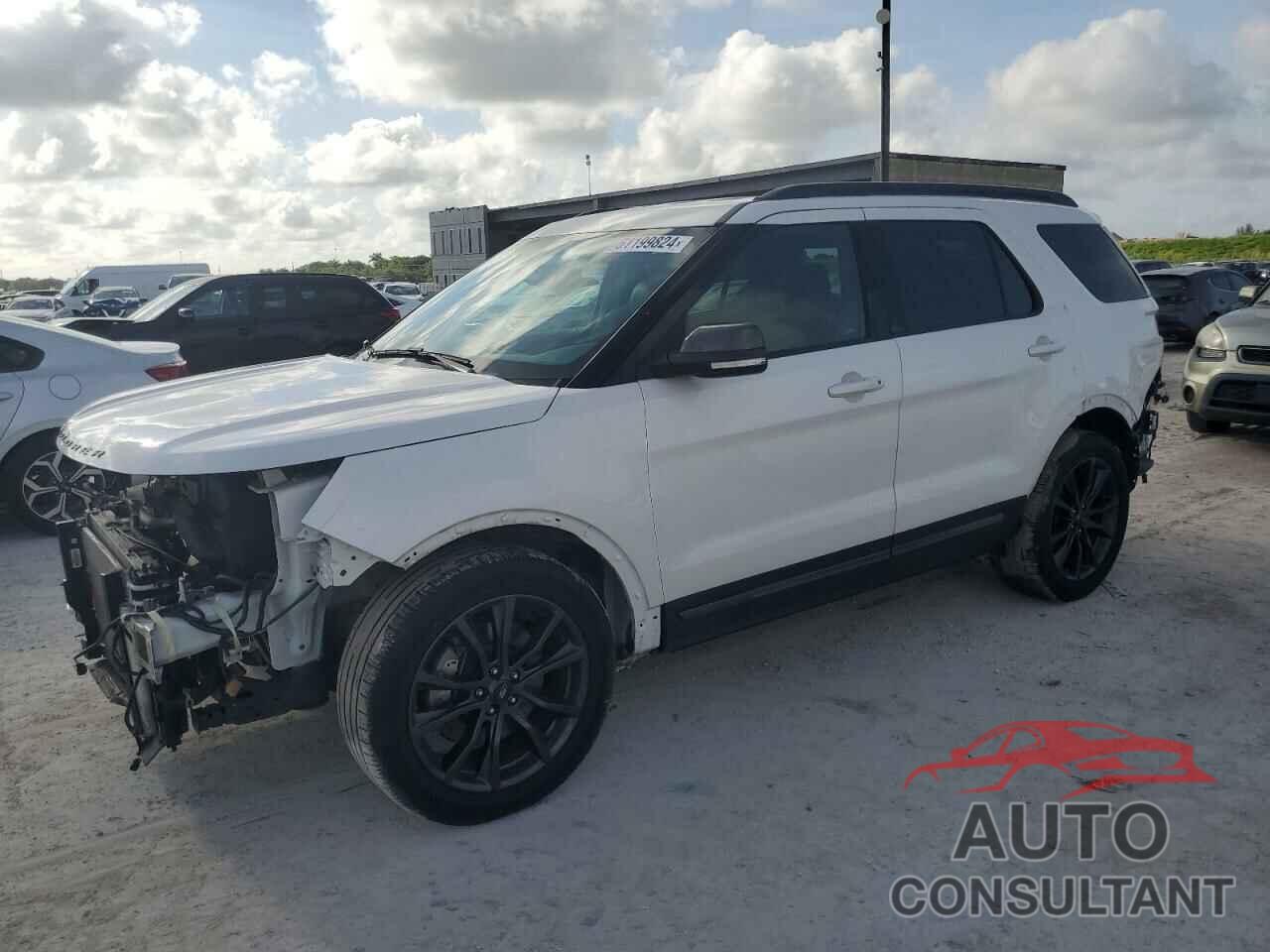 FORD EXPLORER 2017 - 1FM5K7D88HGD15894