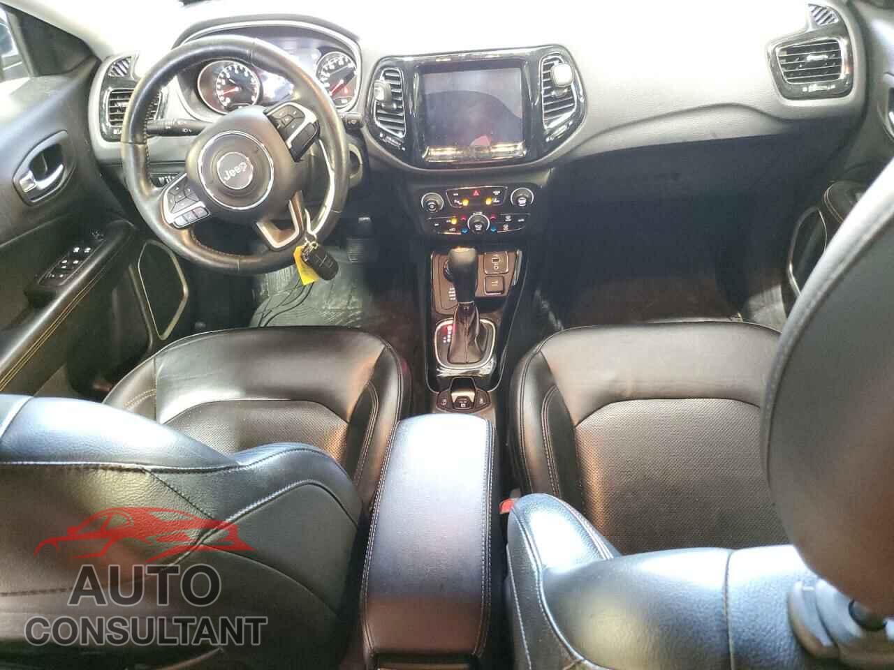 JEEP COMPASS 2018 - 3C4NJDCB9JT341330