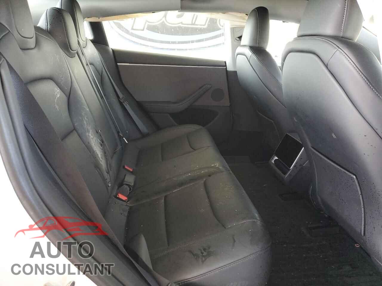 TESLA MODEL 3 2024 - 5YJ3E1EA1RF739611