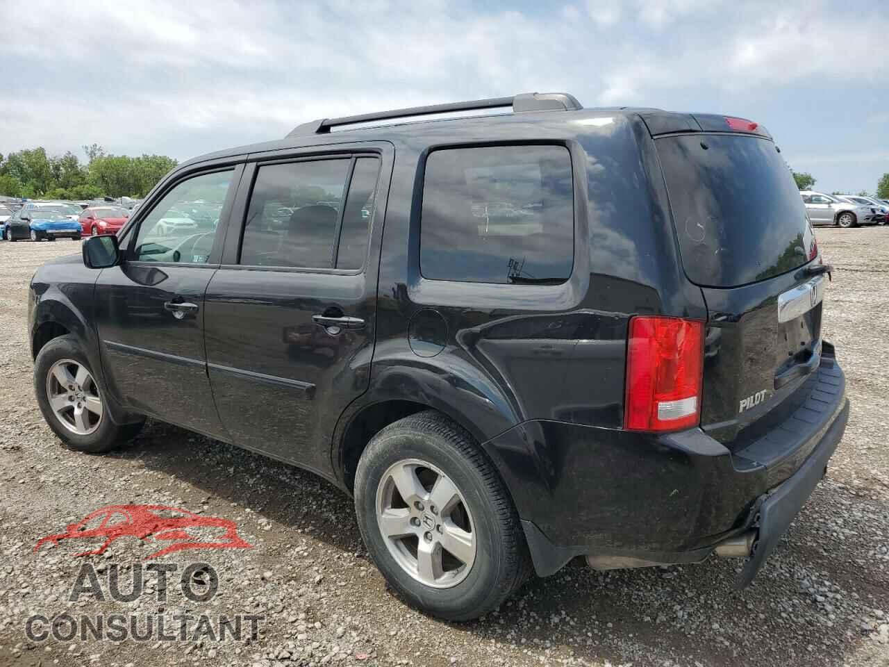 HONDA PILOT 2011 - 5FNYF4H6XBB075861