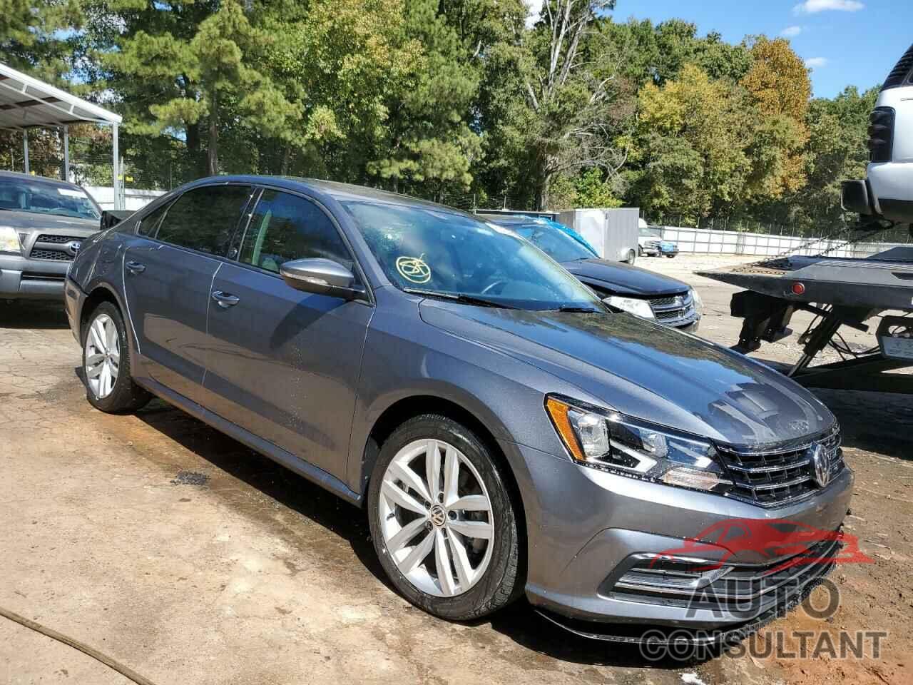 VOLKSWAGEN PASSAT 2019 - 1VWLA7A34KC006104