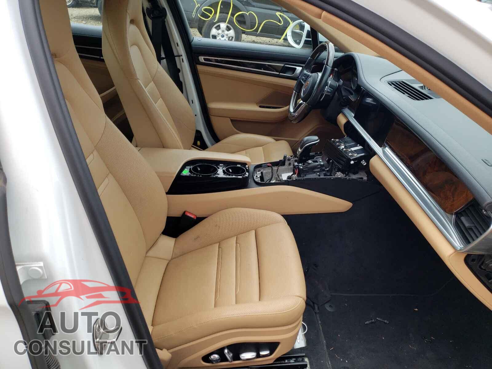 PORSCHE PANAMERA 2018 - WP0AA2A77JL111427