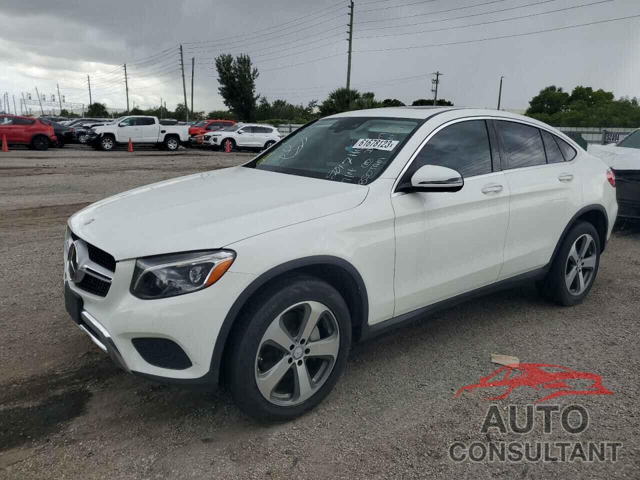 MERCEDES-BENZ GLC-CLASS 2017 - WDC0J4KB3HF201395