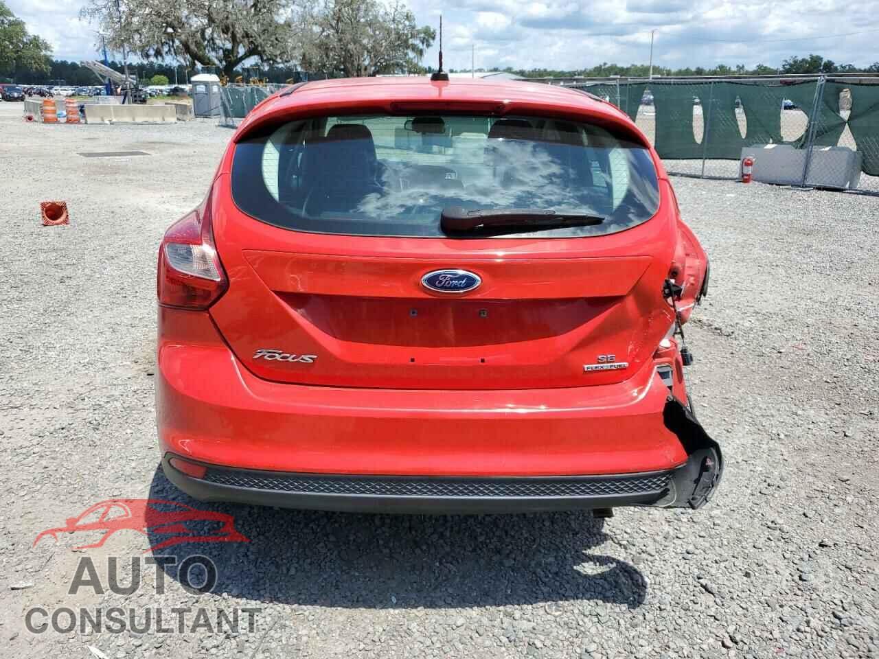 FORD FOCUS 2014 - 1FADP3K29EL323455