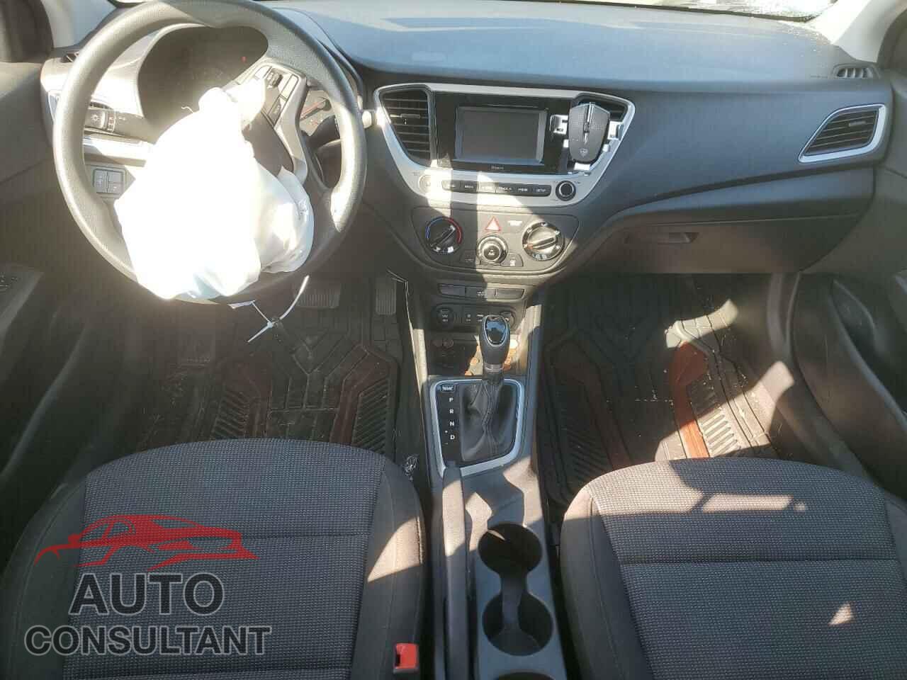 HYUNDAI ACCENT 2022 - 3KPC24A61NE155446