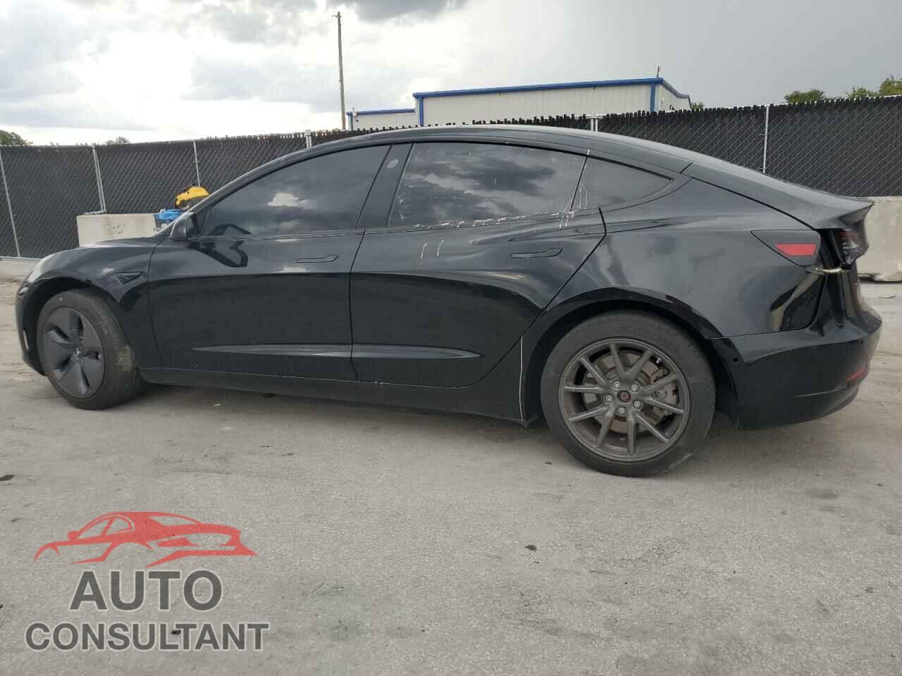 TESLA MODEL 3 2018 - 5YJ3E1EAXJF026551