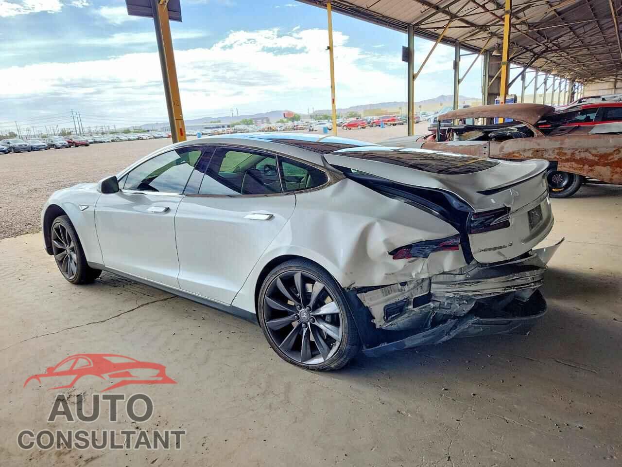 TESLA MODEL S 2014 - 5YJSA1H15EFP38376