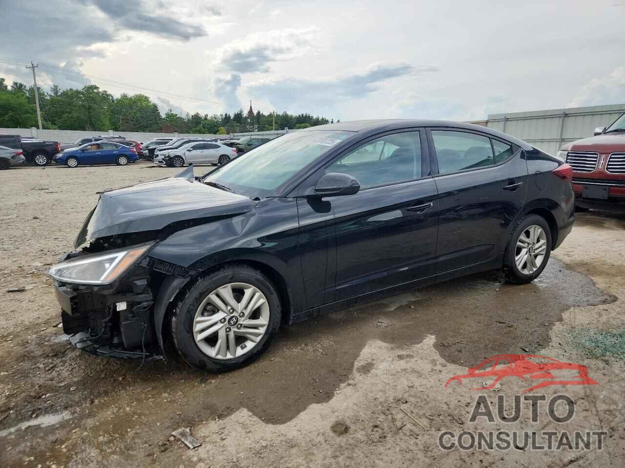 HYUNDAI ELANTRA 2019 - 5NPD84LF0KH412460