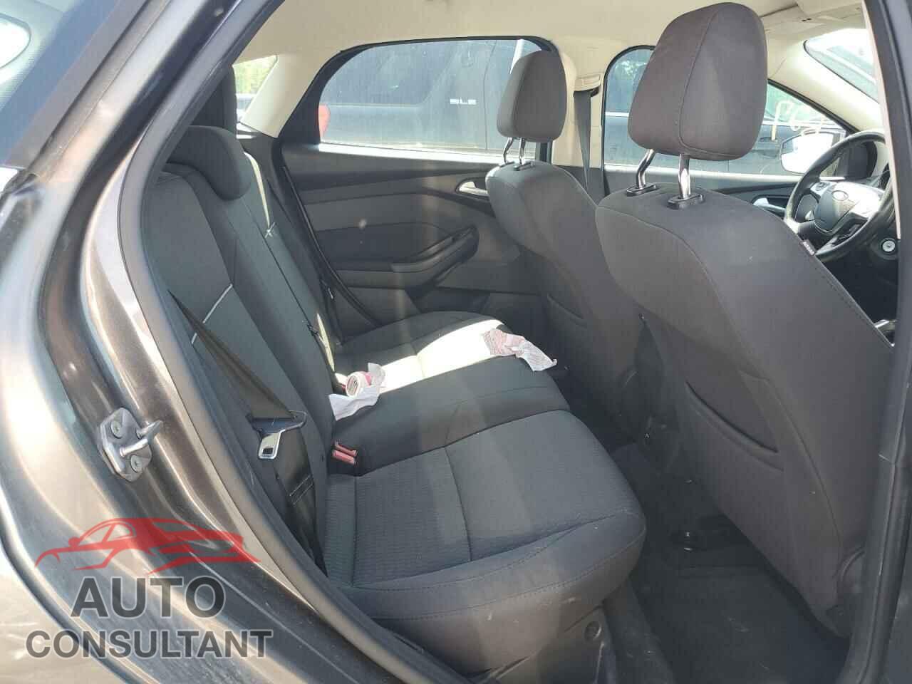 FORD FOCUS 2012 - 1FAHP3M20CL379716