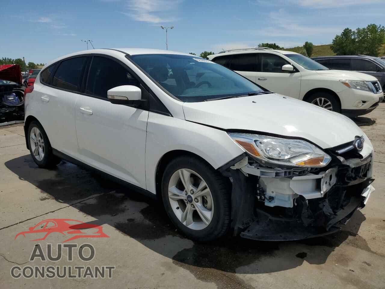 FORD FOCUS 2014 - 1FADP3K25EL390845