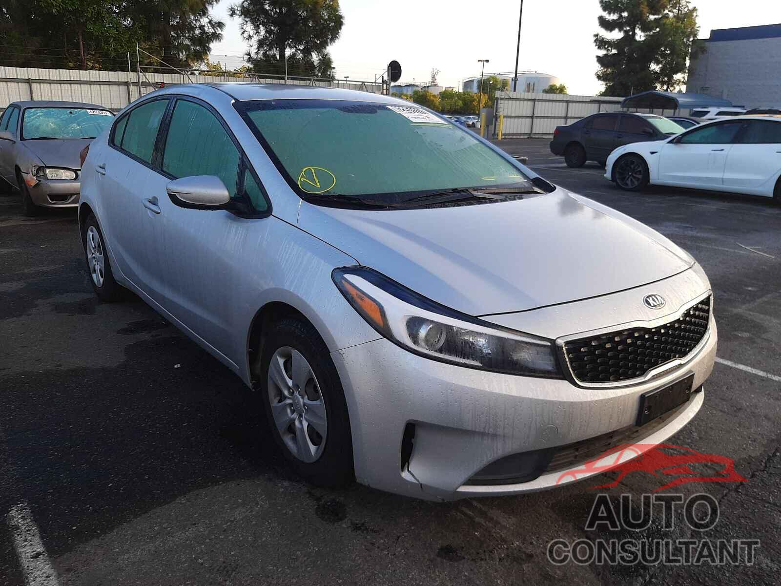 KIA FORTE 2017 - 3KPFK4A75HE028774