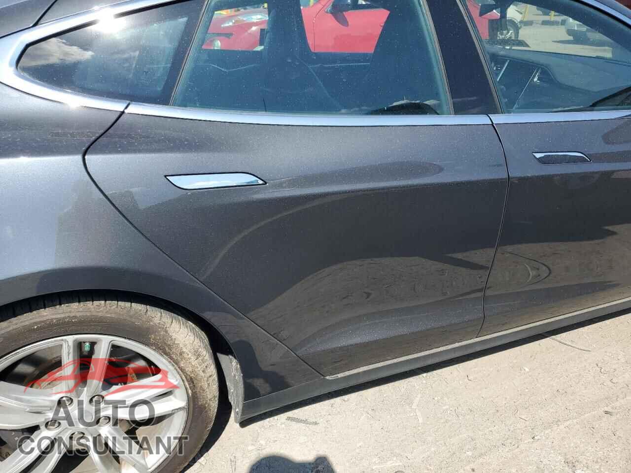 TESLA MODEL S 2015 - 5YJSA1E29FF093889