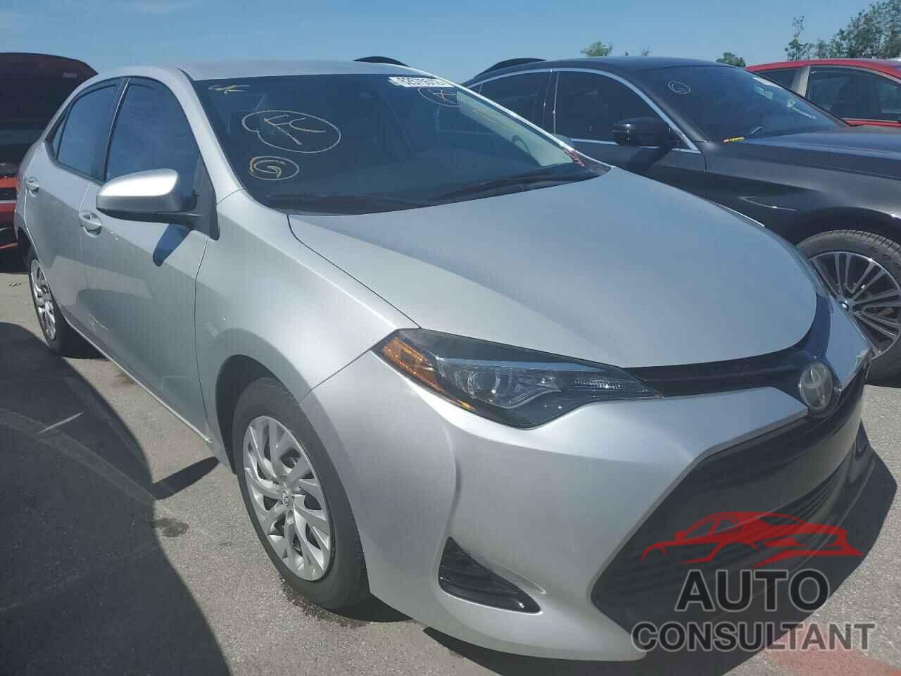 TOYOTA COROLLA 2017 - 5YFBURHE2HP666778