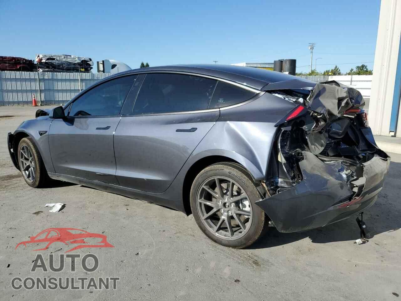 TESLA MODEL 3 2023 - 5YJ3E1EB2PF659207