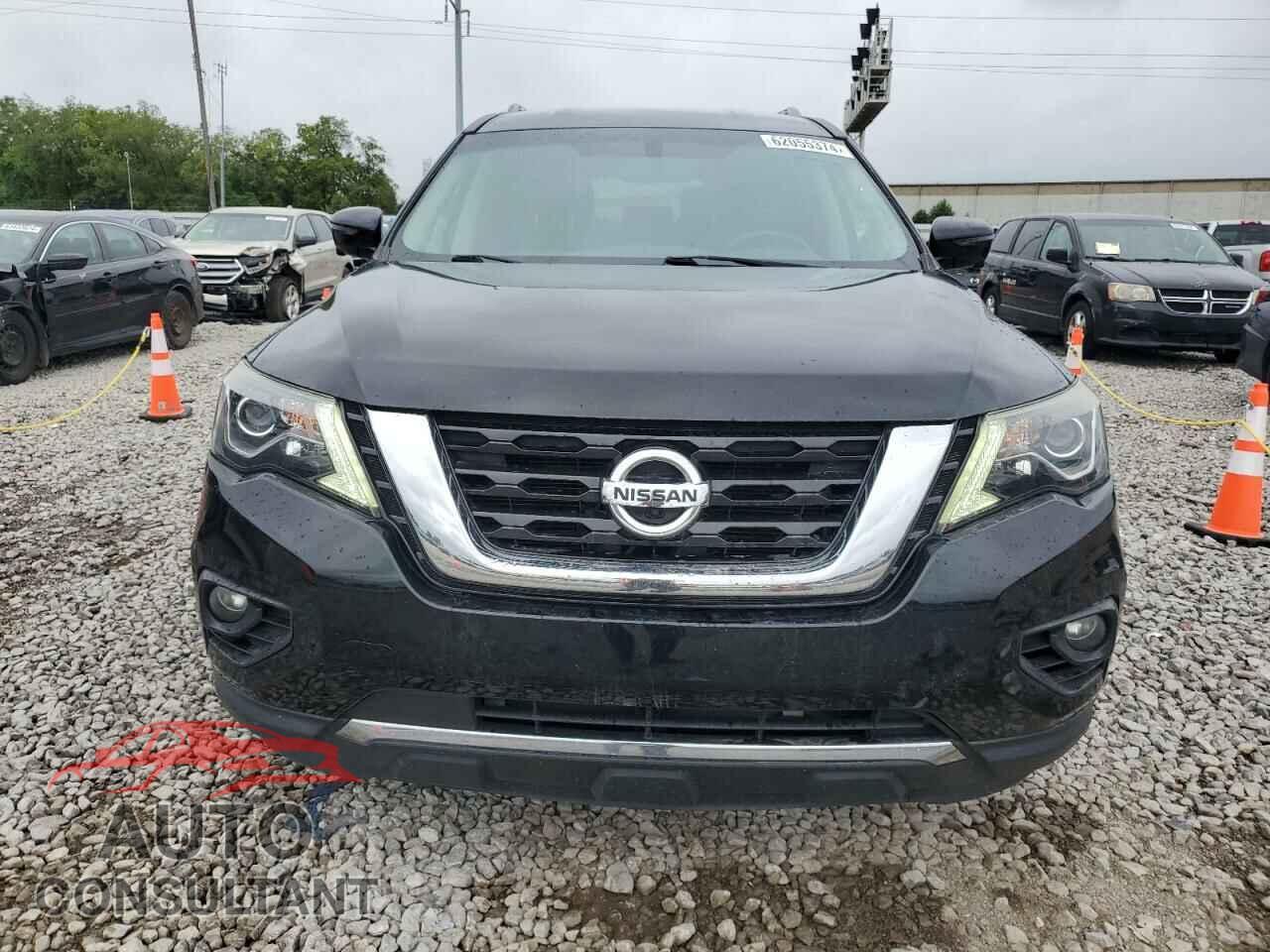 NISSAN PATHFINDER 2017 - 5N1DR2MM2HC681915