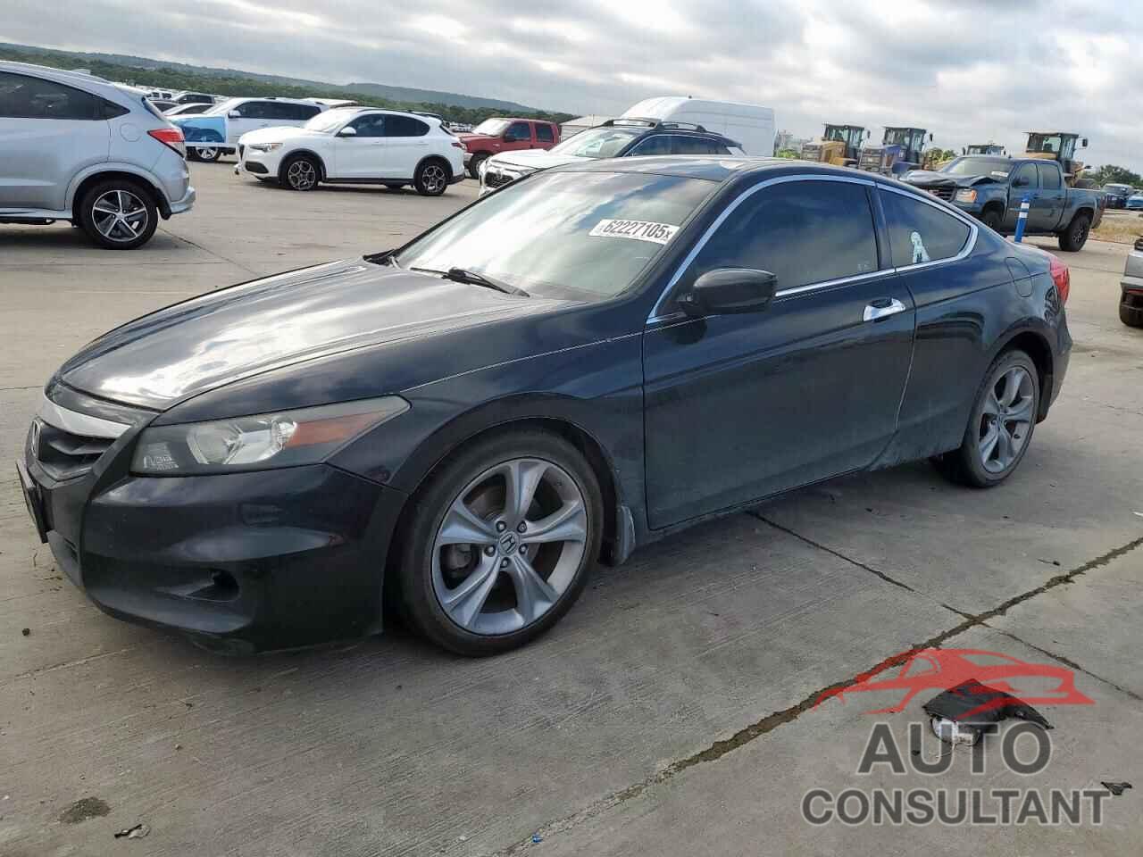 HONDA ACCORD 2011 - 1HGCS2B87BA005555
