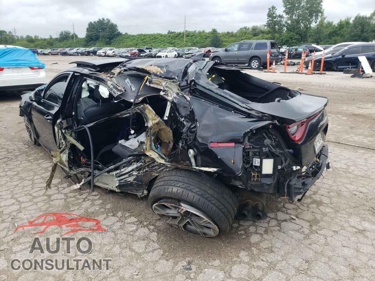 KIA STINGER 2021 - KNAE45LC5M6090176