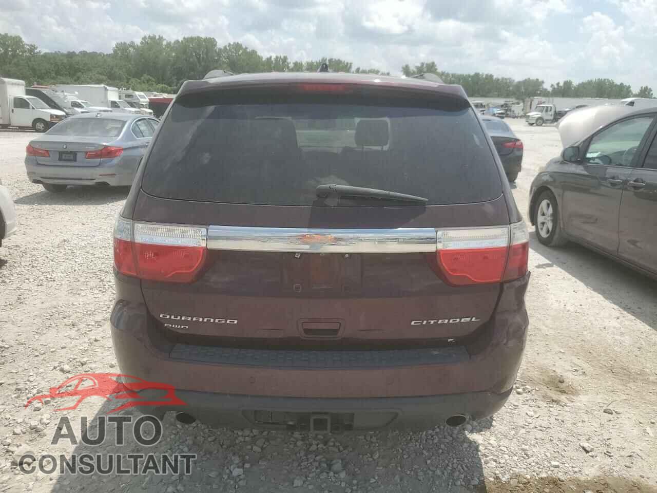DODGE DURANGO 2012 - 1C4SDJET7CC211494