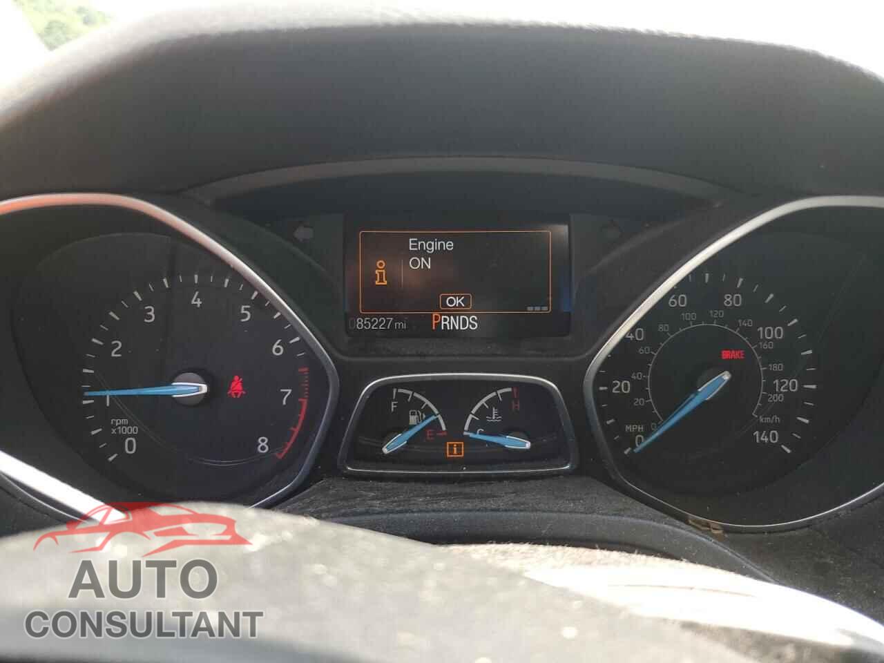 FORD FOCUS 2015 - 1FADP3F26FL382992