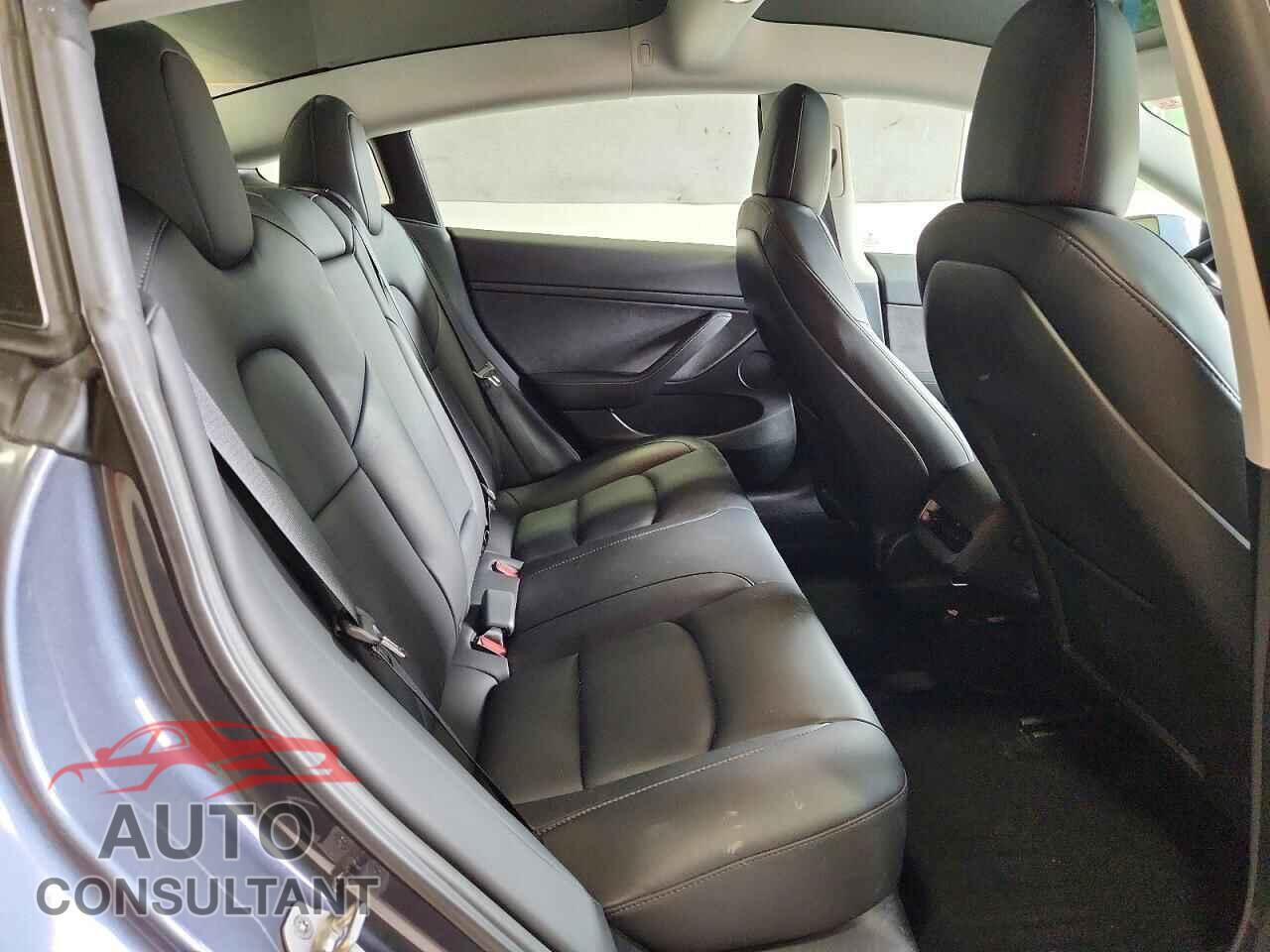 TESLA MODEL 3 2023 - 5YJ3E1EA8PF418176