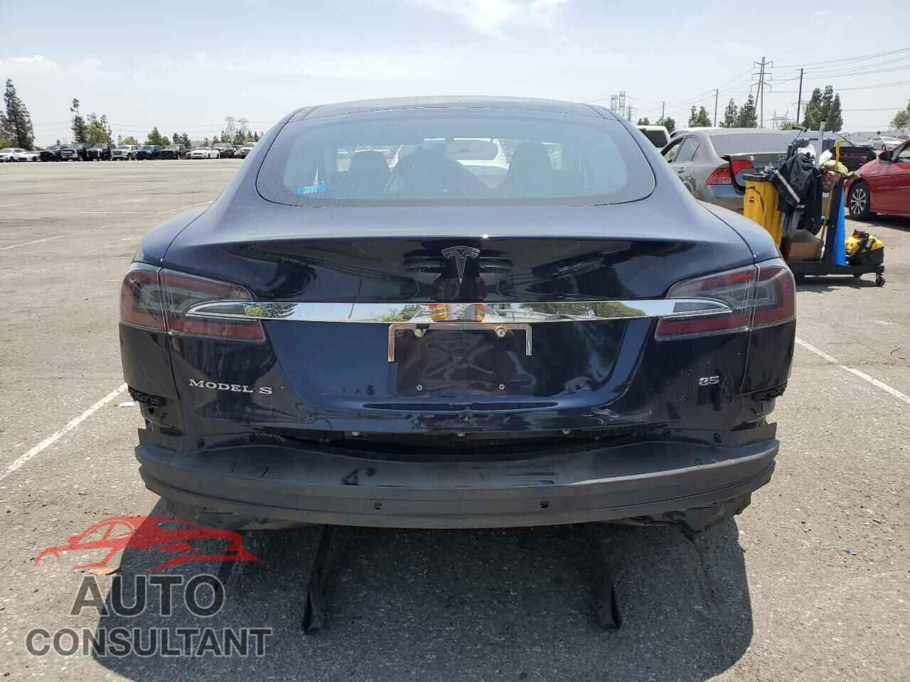 TESLA MODEL S 2013 - 5YJSA1CN4DFP28253
