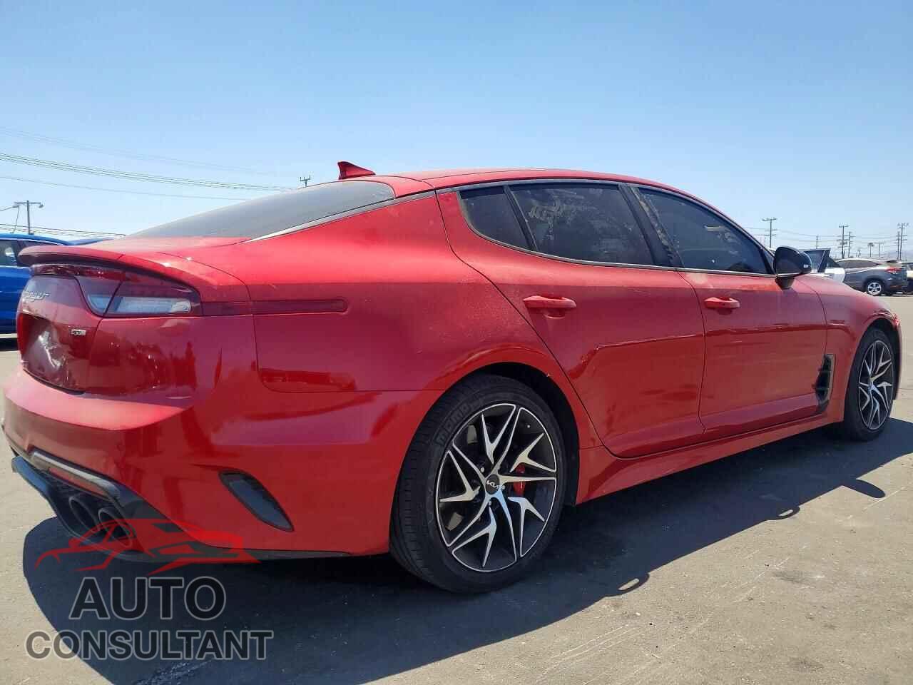KIA STINGER 2023 - KNAE35LD4P6124592
