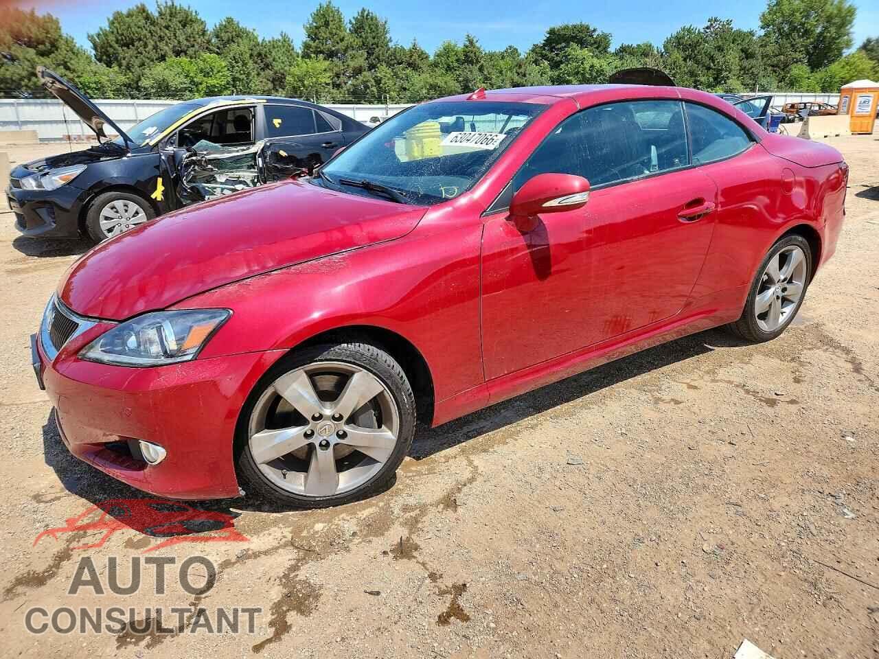 LEXUS IS 2011 - JTHFE2C22B2505208