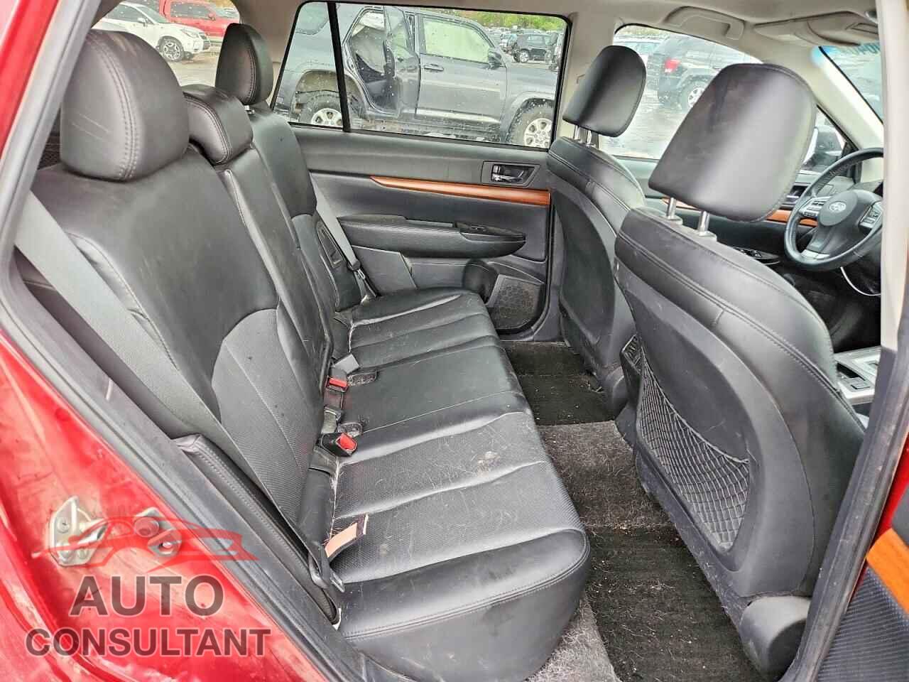 SUBARU OUTBACK 2014 - 4S4BRBLC4E3300187